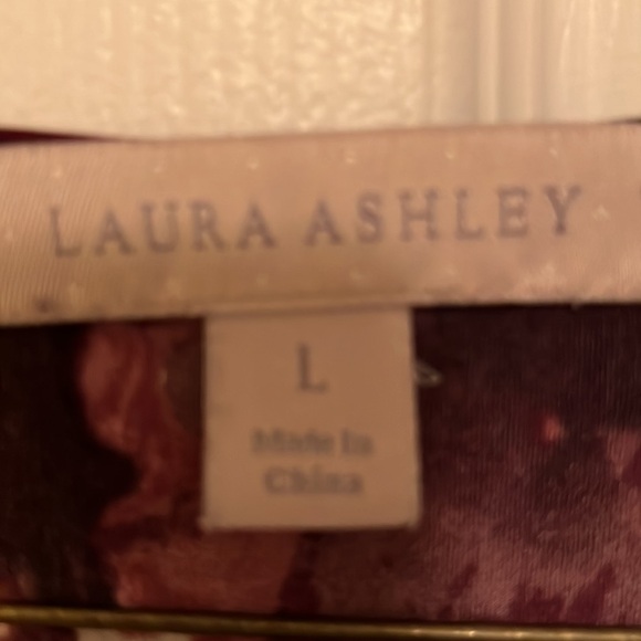 Laura Ashley Sleeveless Tank Embellished- Ladies Size Large - Picture 2 of 4